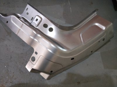 三維激光切割加工異形金屬的運用  三維激光切割加工異形金屬的運用